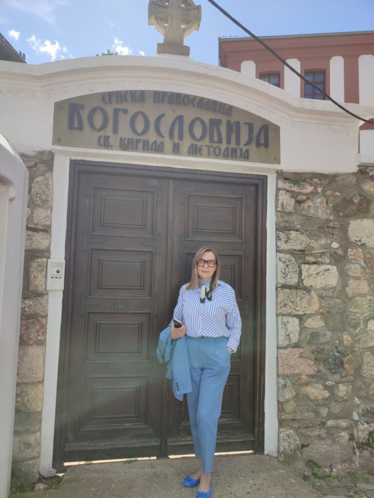 Рајна Драгићевић у Призренској богословији